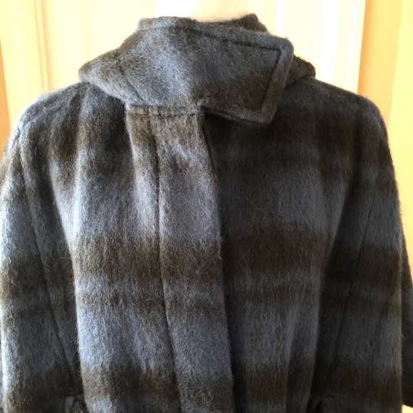 Like new Coach NY Coat - Picture 6 of 8